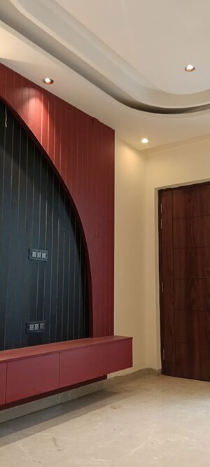 Furnished Amenities in 4 BHK Builder Floor at Sector 85 – for Sale