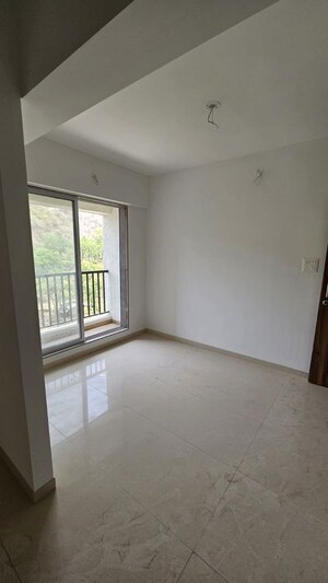Room in 1 BHK Apartment at Puranik City, Kasarvadavali – for Rent