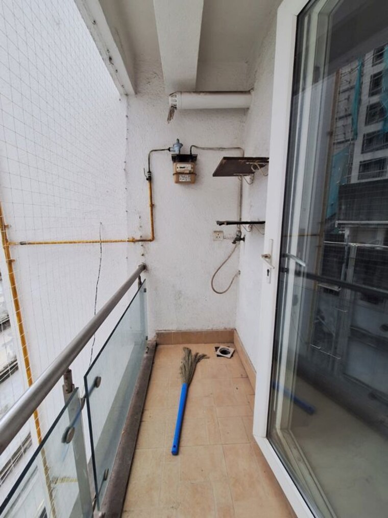 Balcony, aum-artha  1400 Sq.Ft. Apartment In Khar West Mumbai 10517741