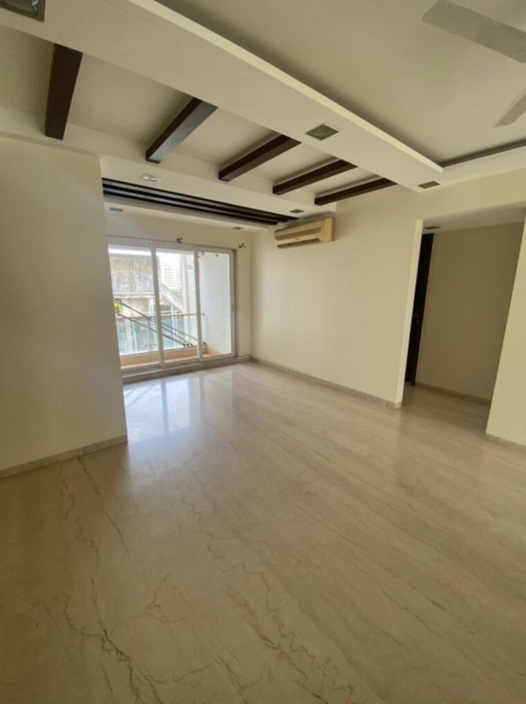 Room, aum-artha  1400 Sq.Ft. Apartment In Khar West Mumbai 10517741