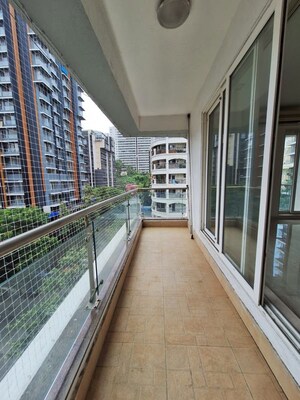 Apartment For Sale in Aum Artha, Khar West