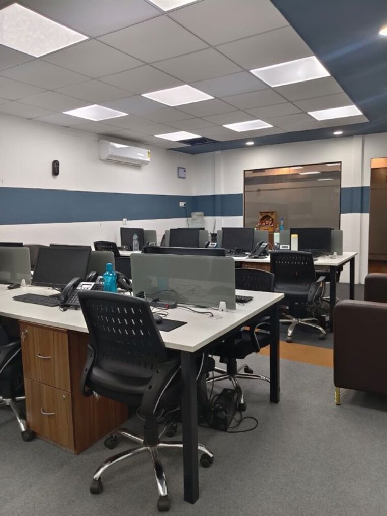 Team Area, sector 63 Commercial Office Space 1200 Sq.Ft. In Sector 63 Noida 10517625