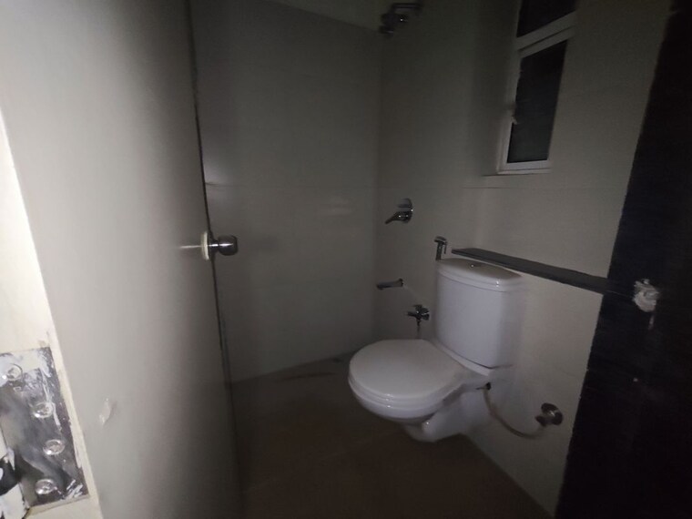 Bathroom, indiabulls-one-indiabulls-park 2 Bedroom 1246 Sq.Ft. Apartment In New Panvel Navi Mumbai 10501577