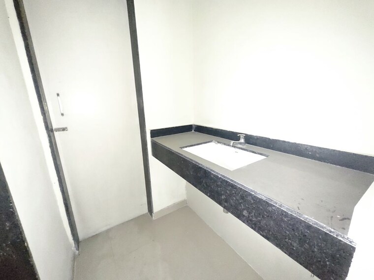 Attached Bathroom, indiabulls-one-indiabulls-park 2 Bedroom 1246 Sq.Ft. Apartment In New Panvel Navi Mumbai 10501577