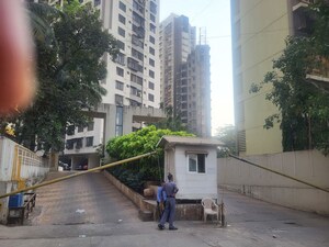 2 BHK Apartment For Sale in Ashish Swapnalok Towers, Goregaon East