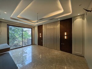 Room in 2 BHK Builder Floor at Sector 22 – for Rent