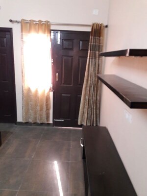Room in 2 BHK Builder Floor at Aman Vihar – for Rent