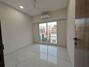 Room in 3 BHK Apartment at Chembur – for Rent