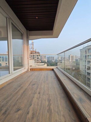 Balcony in 3 BHK Apartment at Chembur – for Rent