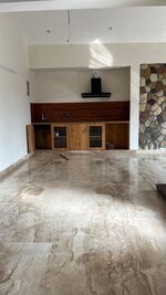 3 BHK 2400 Sq.Ft. Builder Floor in Aman Vihar