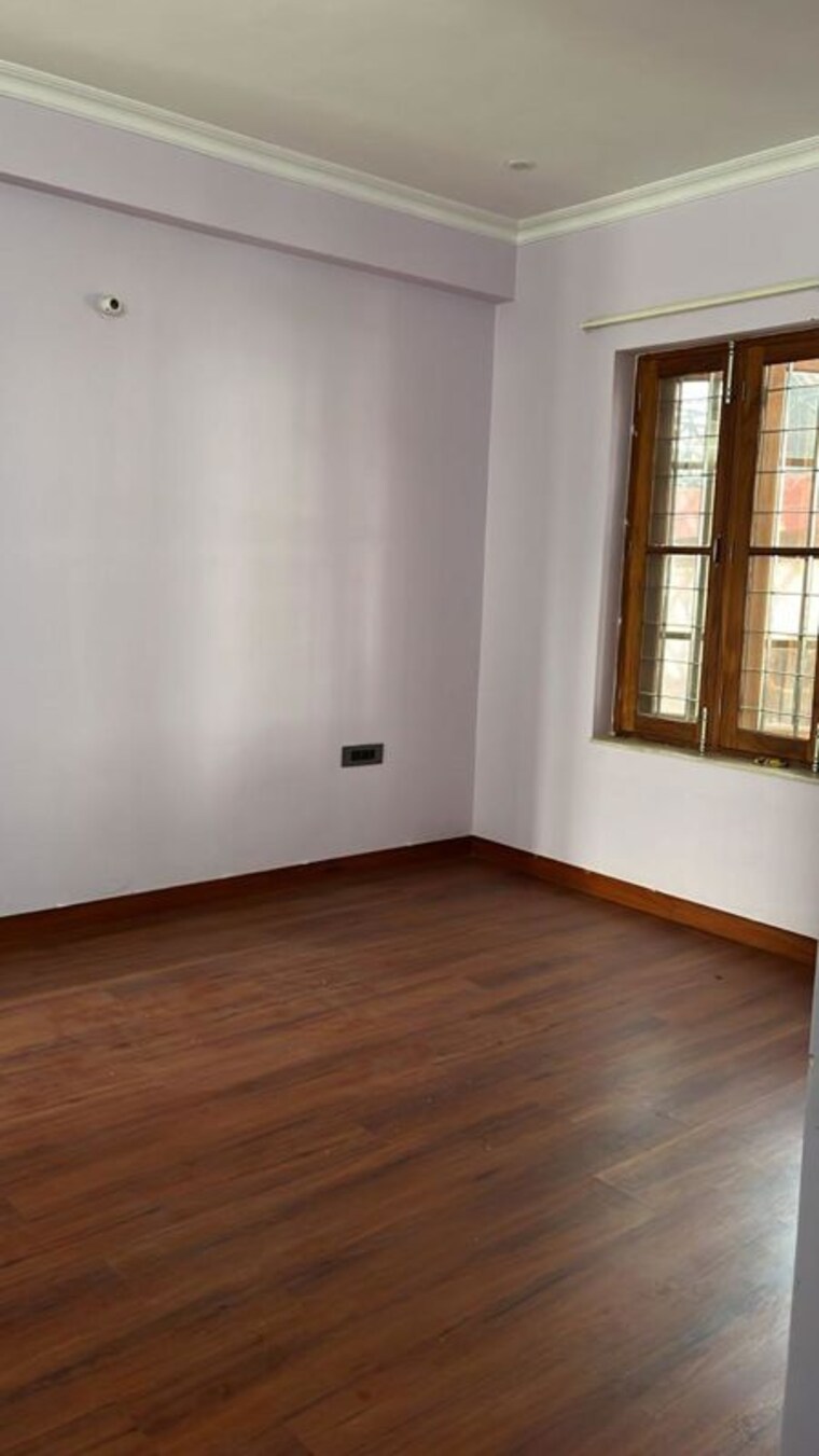 Room, aman vihar 3 Bedroom 2400 Sq.Ft. Builder Floor In Aman Vihar Dehradun 10517861