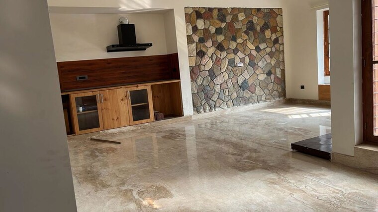 Kitchen, aman vihar 3 Bedroom 2400 Sq.Ft. Builder Floor In Aman Vihar Dehradun 10517861