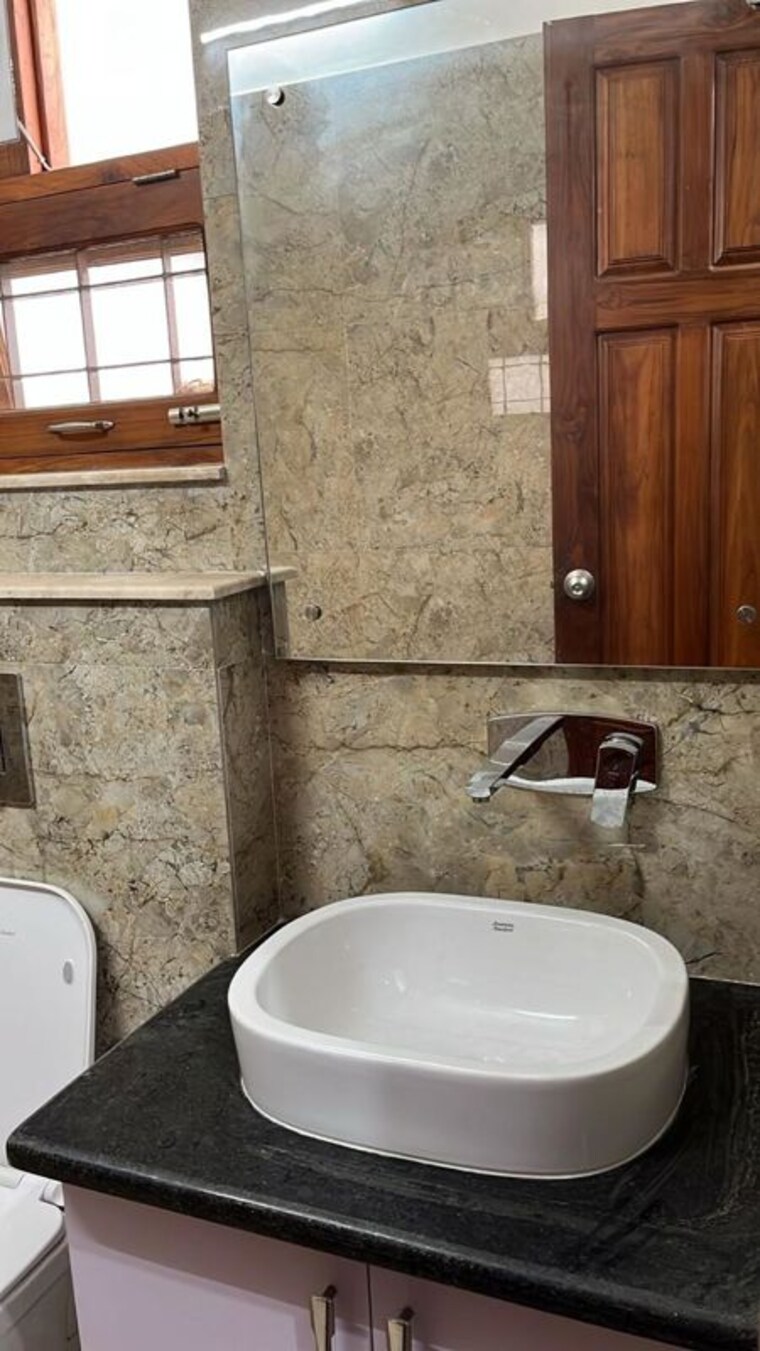 Bathroom, aman vihar 3 Bedroom 2400 Sq.Ft. Builder Floor In Aman Vihar Dehradun 10517861