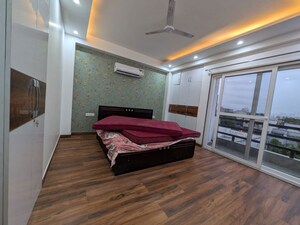 Living Room in 3 BHK Builder Floor at Sector 57 – for Rent
