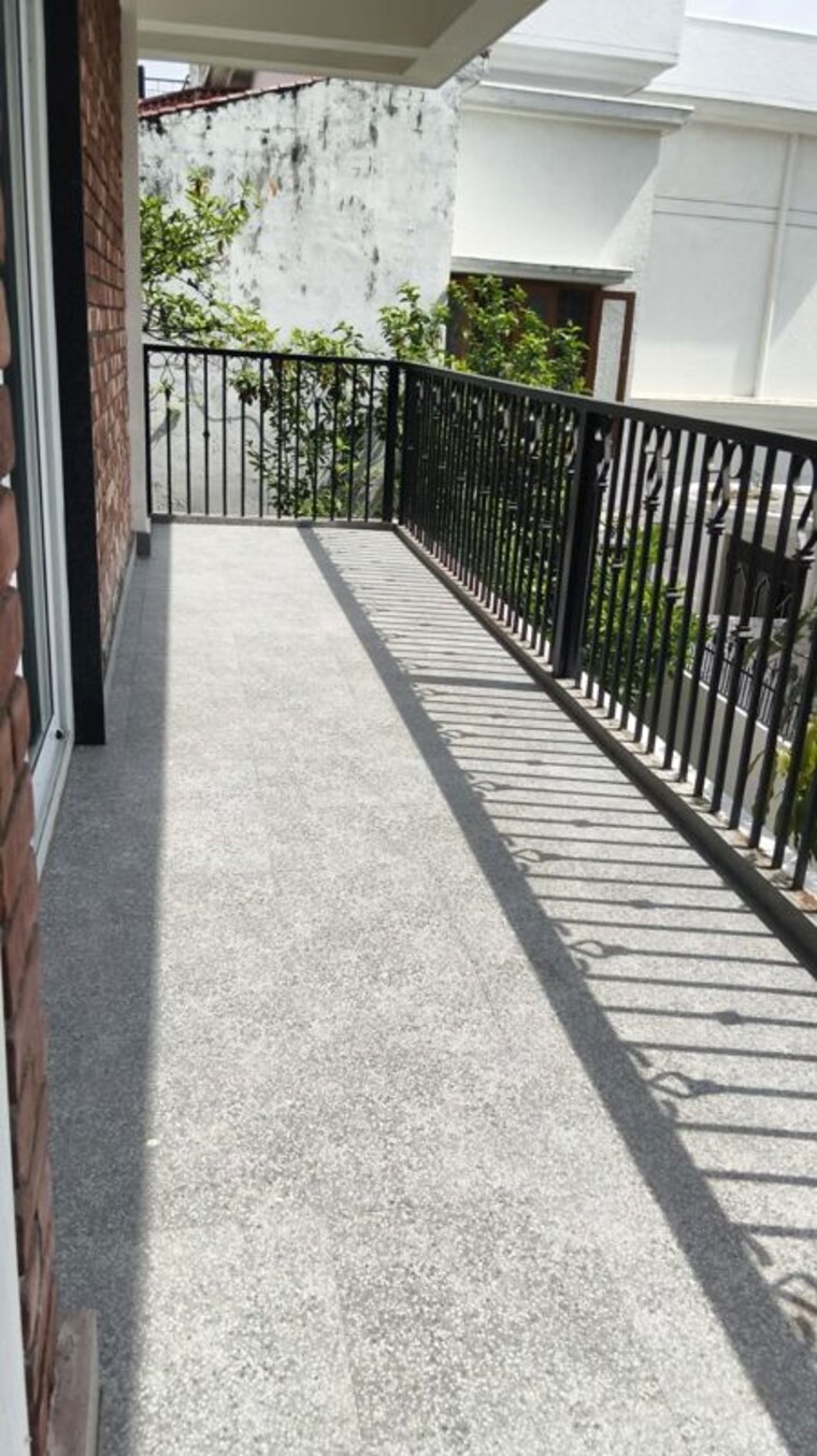 Balcony, aman vihar 2 Bedroom 1300 Sq.Ft. Builder Floor In Aman Vihar Dehradun 10517877