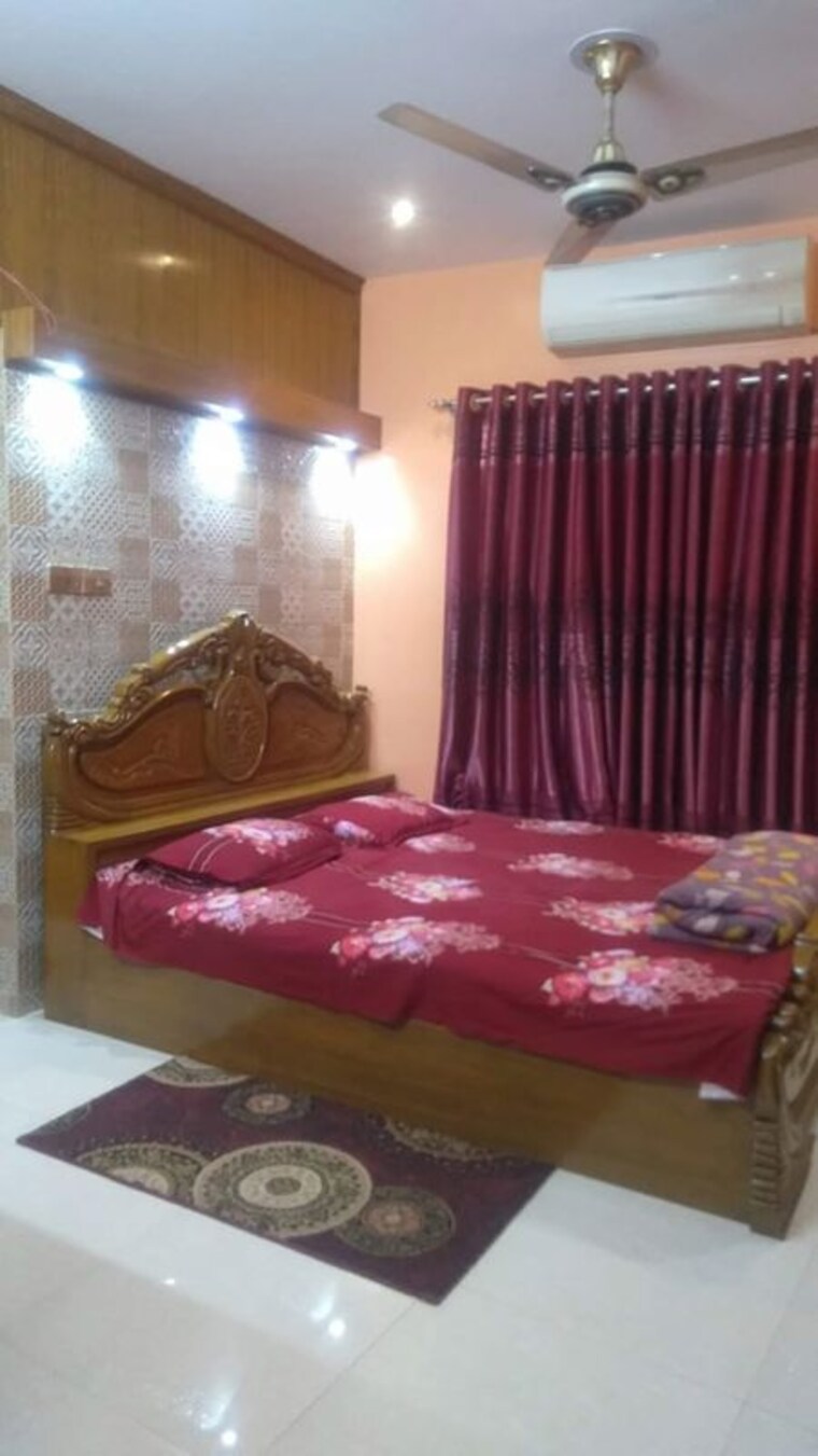 Bedroom, ansal-sushant-apartments 3 Bedroom 300 Sq.Yd. Builder Floor In Sushant Lok I Gurgaon 10517904