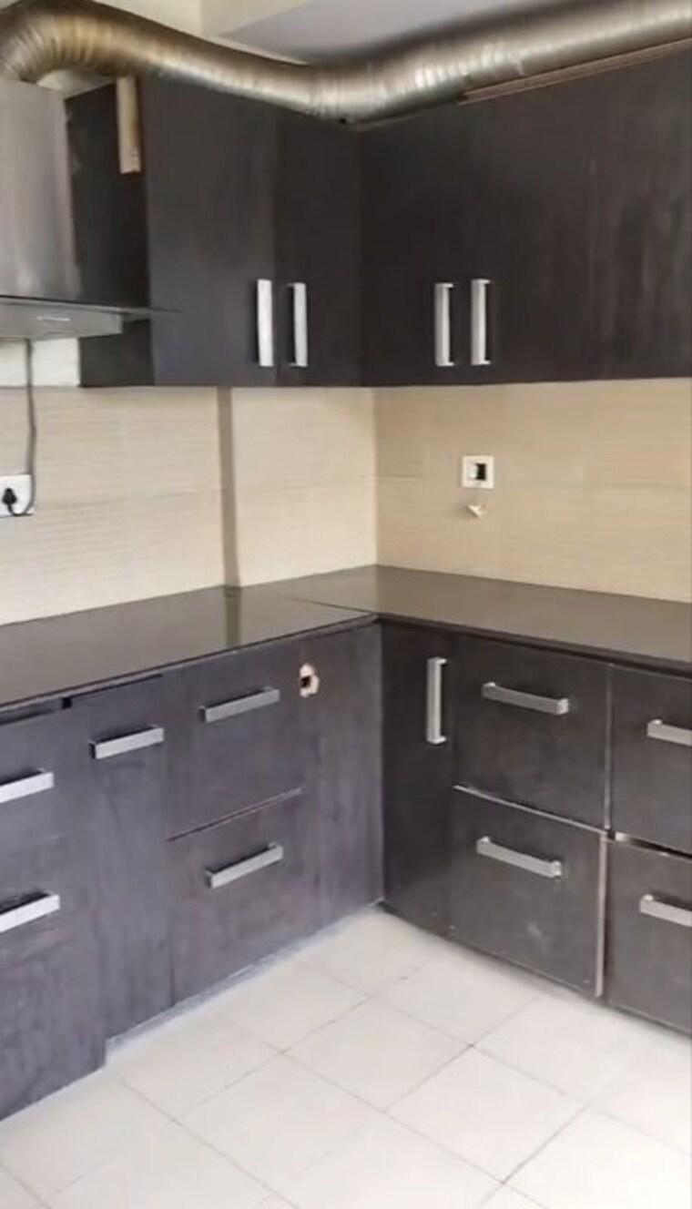 Kitchen, bptp-park-grandeura 2 Bedroom 1342 Sq.Ft. Apartment In Sector 82 Faridabad 10517897