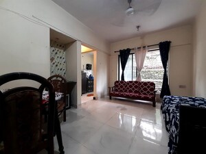 1 BHK Apartment For Rent in Goregaon East