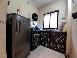 Bedroom in 1 BHK Apartment at Goregaon East – for Rent