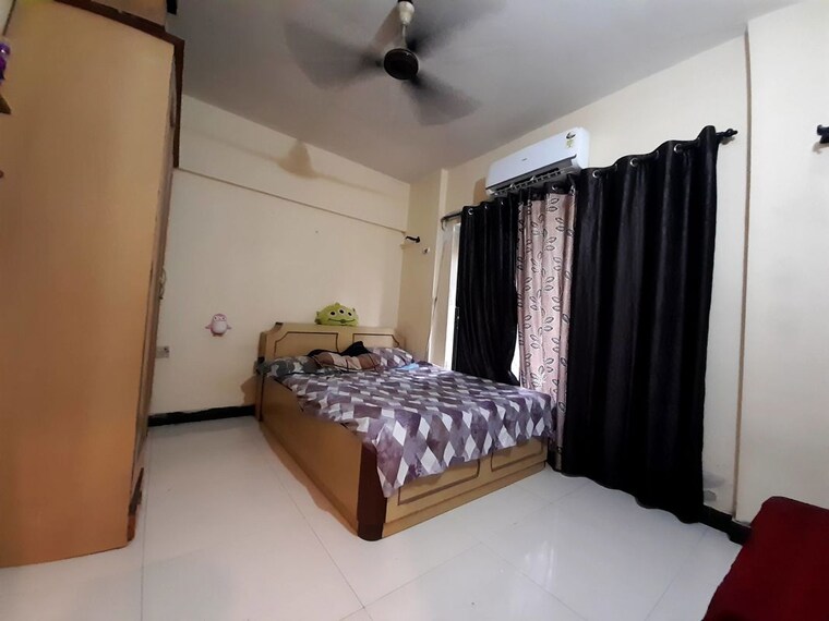 Bedroom, goregaon east 1 Bedroom 650 Sq.Ft. Apartment In Goregaon East Mumbai 10517899