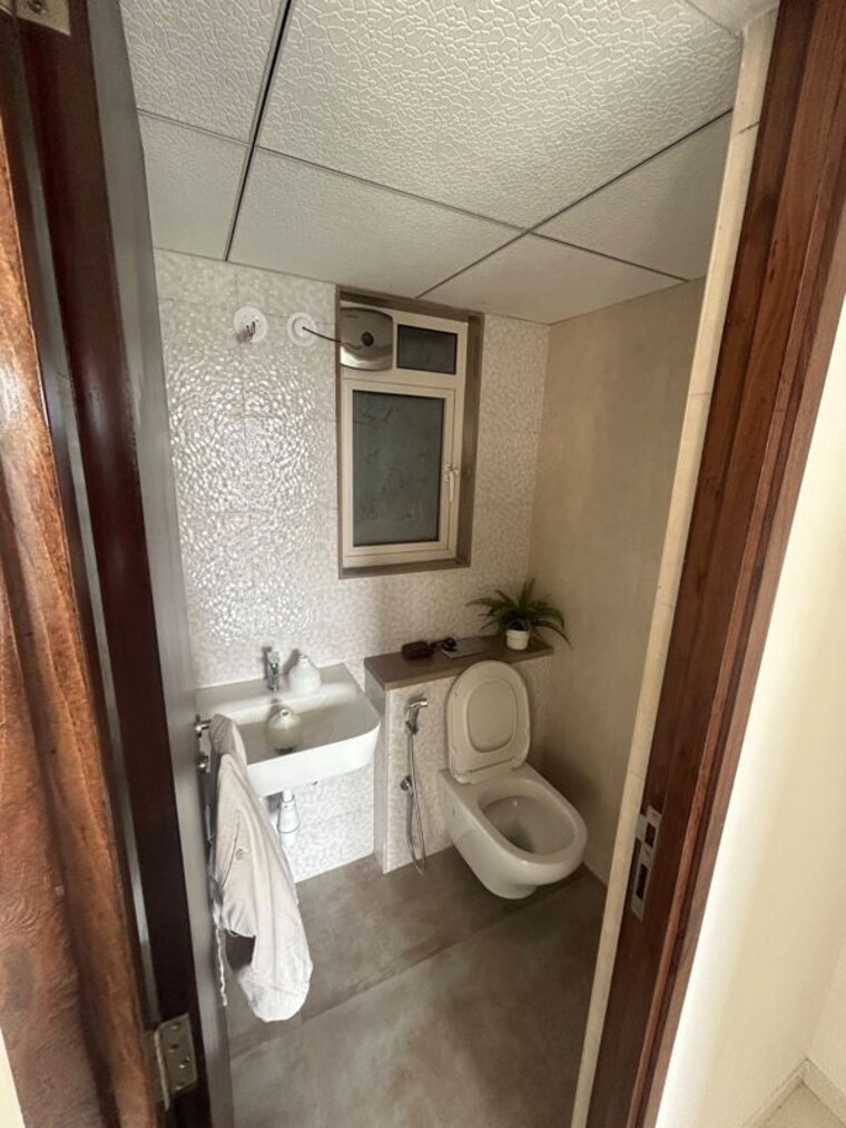 Bathroom, kalpataru-vivant 1 Bedroom 435 Sq.Ft. Apartment In Jogeshwari East Mumbai 10517941