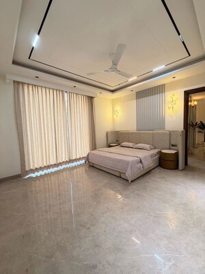2 BHK Builder Floor For Rent in Sector 22