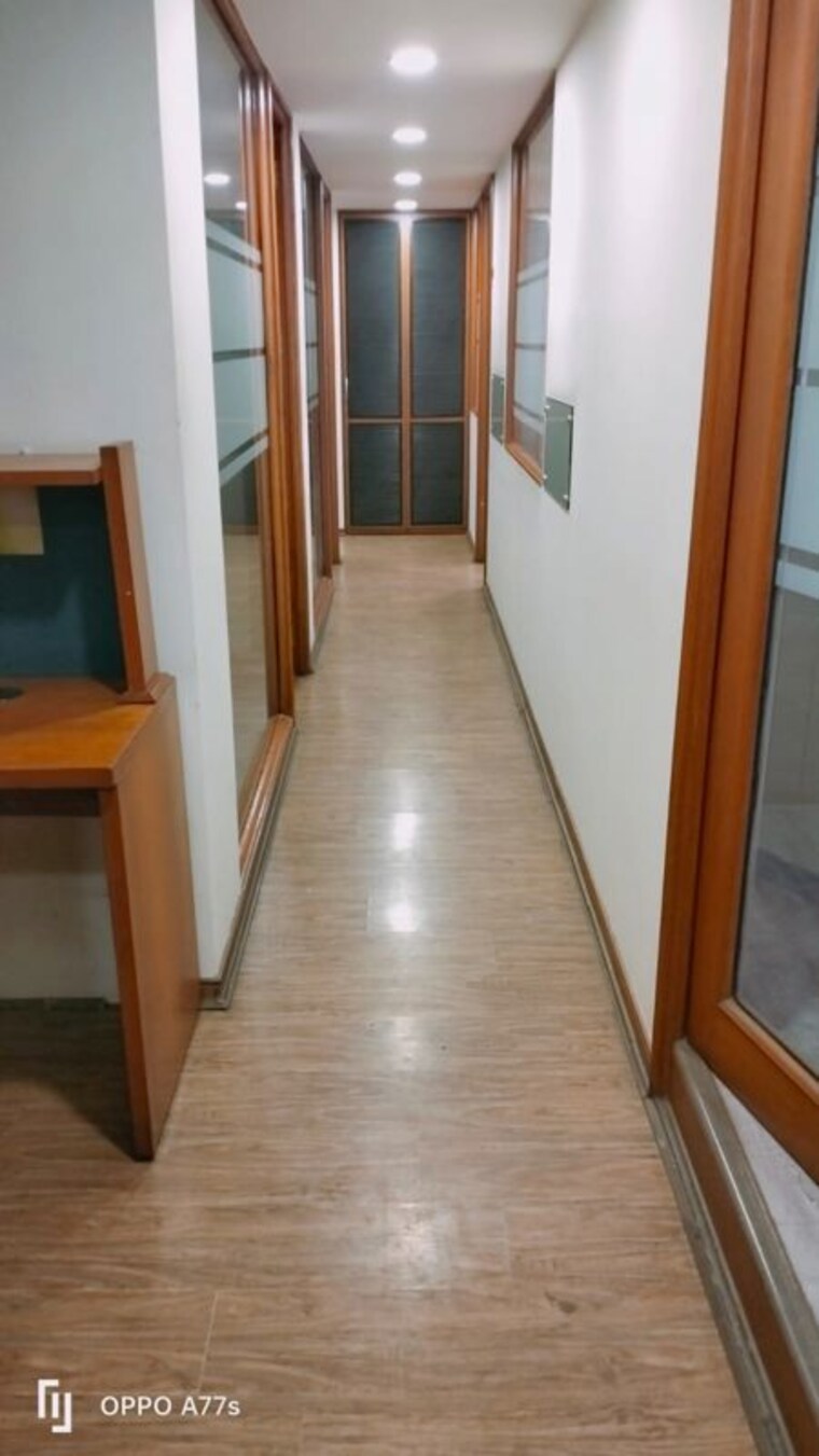 undefined, prabhadevi Commercial Office Space 2000 Sq.Ft. In Prabhadevi Mumbai 10518000