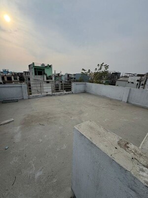 Parking in 3 BHK Builder Floor at Shimla Bypass Road – for Rent