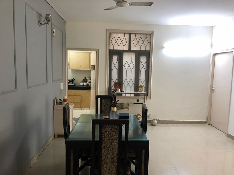 Living Room, ardee-city 3 Bedroom 300 Sq.Yd. Builder Floor In Sector 52 Gurgaon 10518044