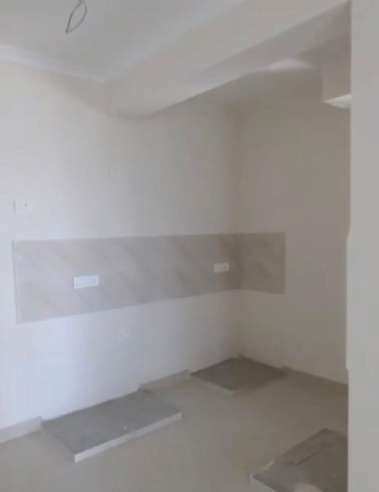 Bathroom, pareena-micasa 2 Bedroom 865 Sq.Ft. Apartment In Sector 68 Gurgaon 10518038