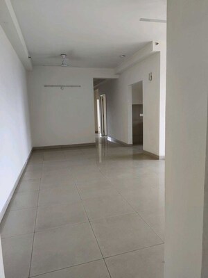 Room in 3.5 BHK Apartment at Emaar Palm Gardens, Sector 83 – for Sale