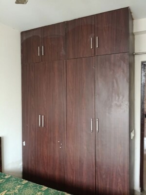 Furnished Amenities in 2.5 BHK Apartment at Mahagun Mywoods, Sector 16c Greater Noida – for Rent