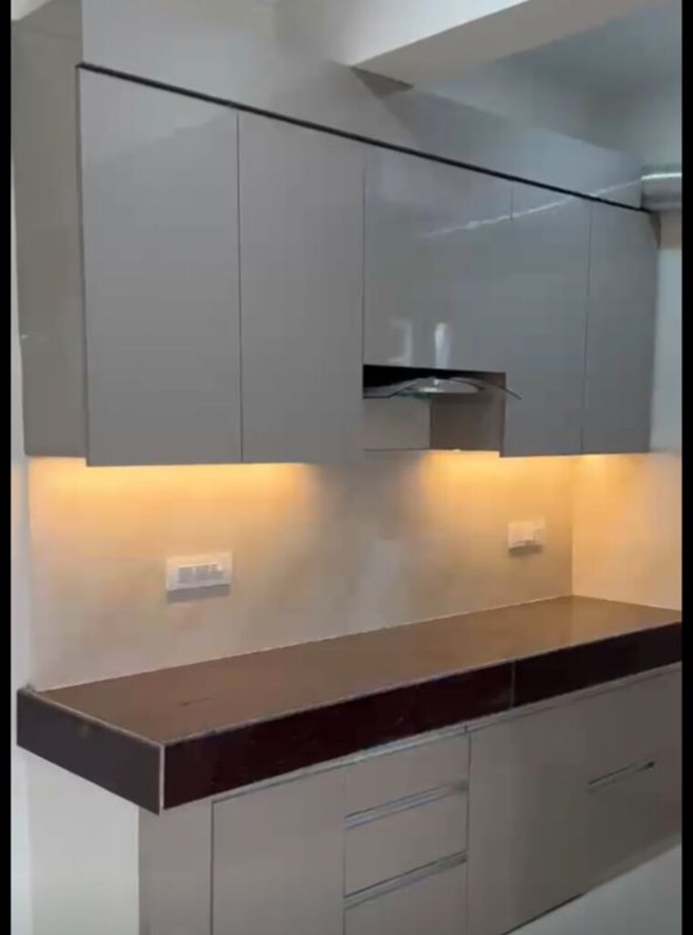 Kitchen, pareena-micasa 2 Bedroom 870 Sq.Ft. Apartment In Sector 68 Gurgaon 10518073