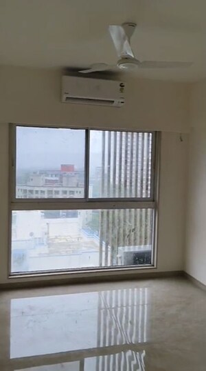 Bedroom in 2 BHK Apartment at Concrete Sai Swayam, Chembur – for Rent