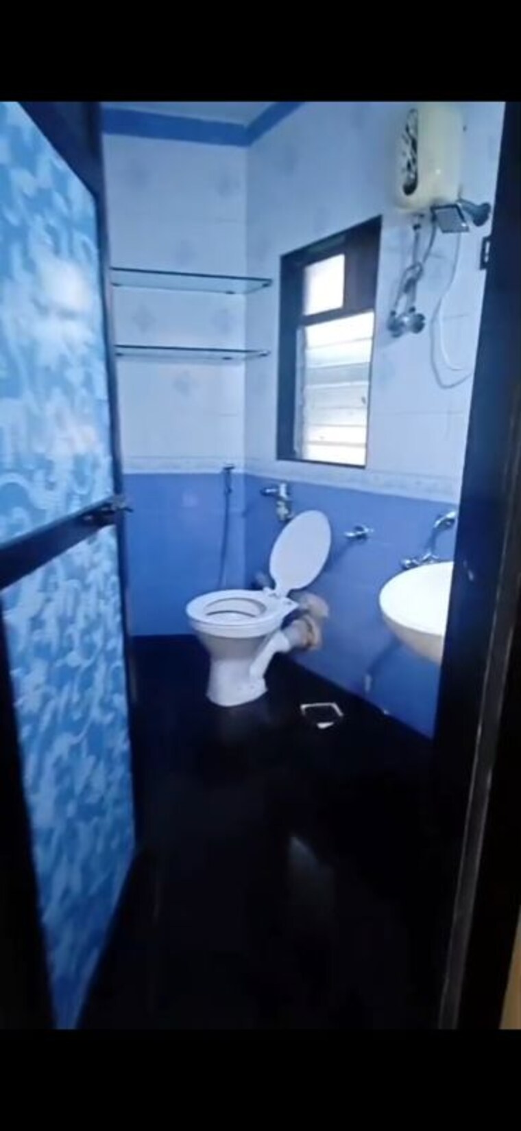 Bathroom, blue-elegance 3 Bedroom 1200 Sq.Ft. Apartment In Malad West Mumbai 10518099