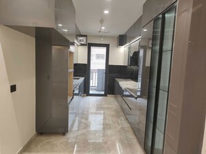 Building Lobby in 2 BHK Builder Floor at Palam Vihar Residents Association, Palam Vihar – for Rent