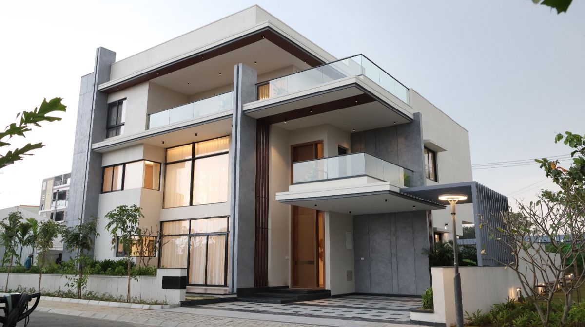 5 BHK + Prayer Room,Servant Room,Study Room,Extra Room,Store Room 300 Sq.Yd. Villa in Vaishnaoi Southwoods