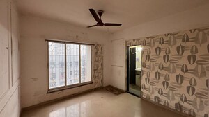 Room in 2 BHK Apartment at Mantri Serene, Goregaon East – for Rent