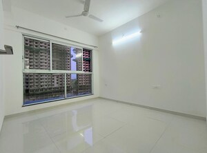 Room in 2 BHK Apartment at Godrej Boulevard, Manjari – for Rent
