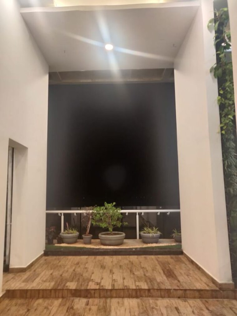 Balcony, aliens-space-station 5 Bedroom 5036 Sq.Ft. Apartment In Tellapur Hyderabad 10518202