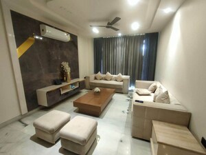 Living Room in 4 BHK Apartment at BPTP Amstoria, Sector 102 – for Sale