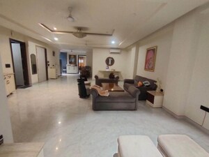 Living Room in 4 BHK Apartment at BPTP Amstoria, Sector 102 – for Sale