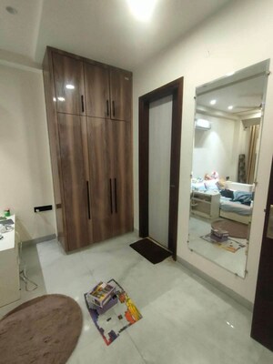 Living Room in 4 BHK Apartment at BPTP Amstoria, Sector 102 – for Sale