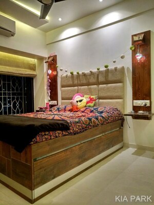 Bedroom in 3 BHK Apartment at Panorama Tower, Andheri West – for Rent