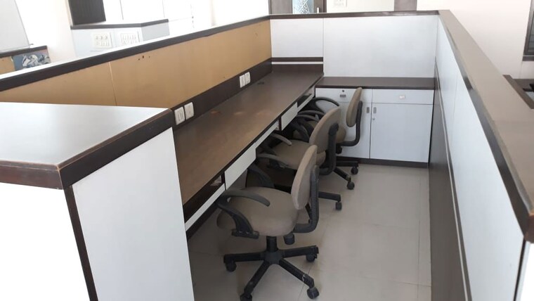 undefined, navrangpura Commercial Office Space 1100 Sq.Ft. In Navrangpura Ahmedabad 10518235