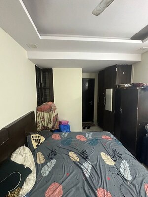 Bedroom in 3 BHK Builder Floor at New Palam Vihar Phase 2 – for Rent