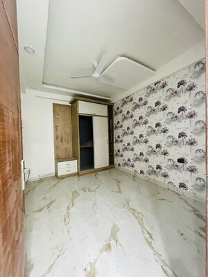 Bedroom in 3 BHK Builder Floor at Sector 73 – for Sale