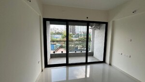 Room in 2 BHK Apartment at Kumar 47 East A, Magarpatta City – for Rent