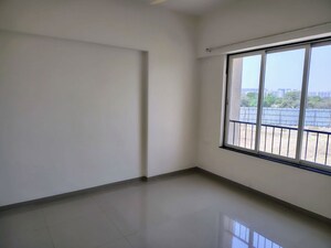 Room in 2 BHK Apartment at Abhinav Pebbles Urbania, Bavdhan – for Rent