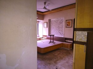 Room in  Apartment at Santacruz West – for Sale